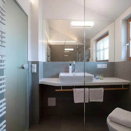 Biohotel Gralhof ホテル ヴァイセンゼー