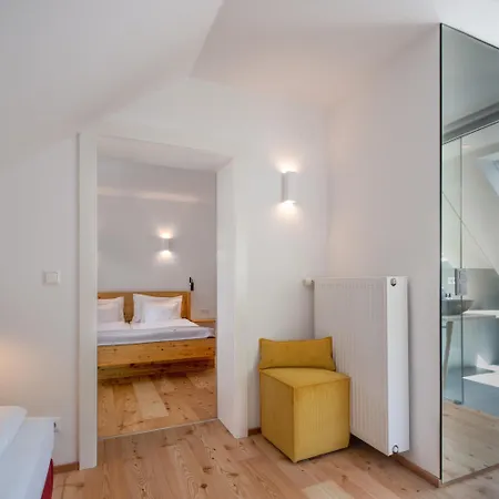 Biohotel Gralhof 酒店 3*