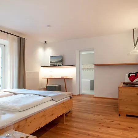 Biohotel Gralhof 魏森湖