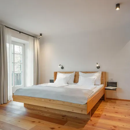 Biohotel Gralhof 酒店 3*