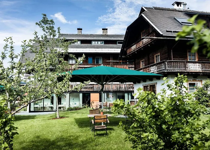 Hotel Biohotel Gralhof 3*