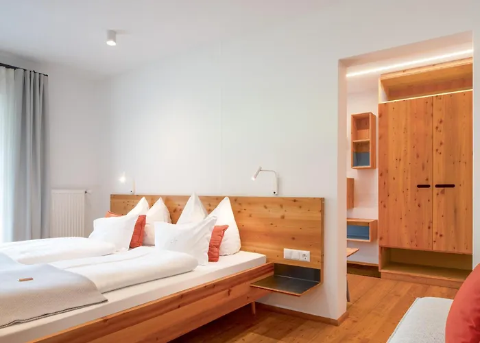 Hotel Biohotel Gralhof 3*