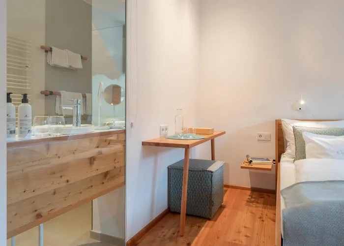 Biohotel Gralhof 3* Weissensee